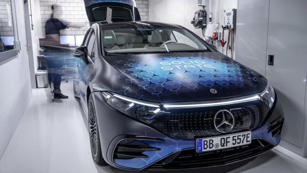Mercedes-EQS, con batería en estado sólido