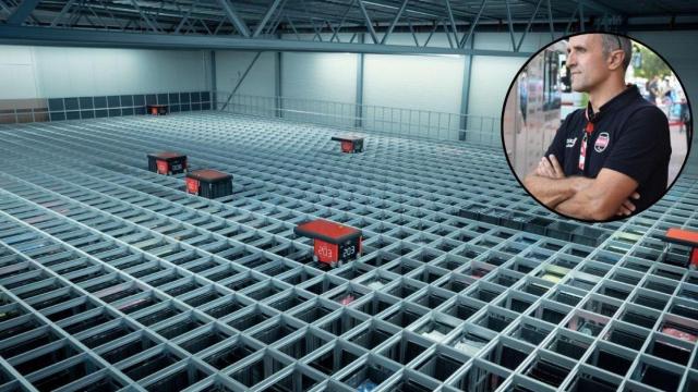 Instalaciones de Smartlog por dentro. Arriba a la derecha, el director del equipo ciclista, Jon Odriozola.