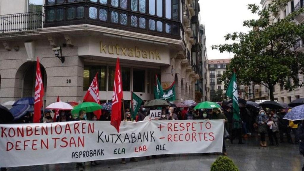 Movilización por una huelga en Kutxabank