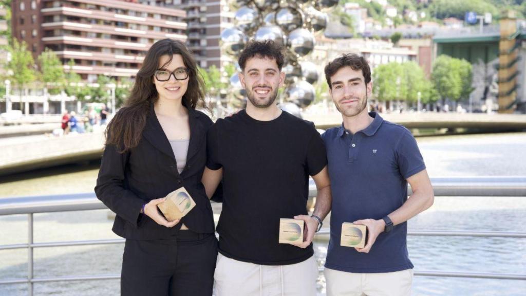 Una plataforma potenciada por IA para eliminar el residuo digital gana un concurso para encontrar soluciones frente al cambio climático