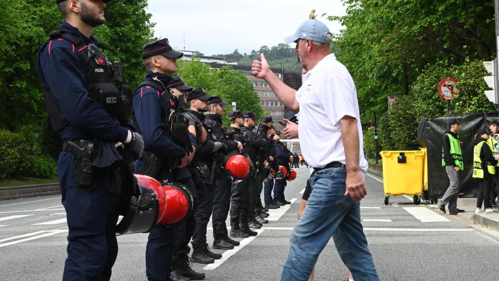 Ambiente previo al partido entre el Manchester United y el Tottenham con motivo de la final de la Europa League, a 21 de mayo de 2025, en Bilbao