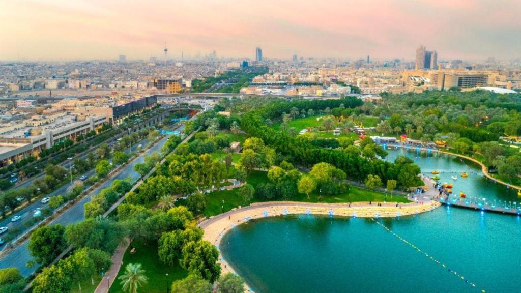 Arabia Saudí y España refuerzan su cooperación económica con el foco en inversión, energía e infraestructuras