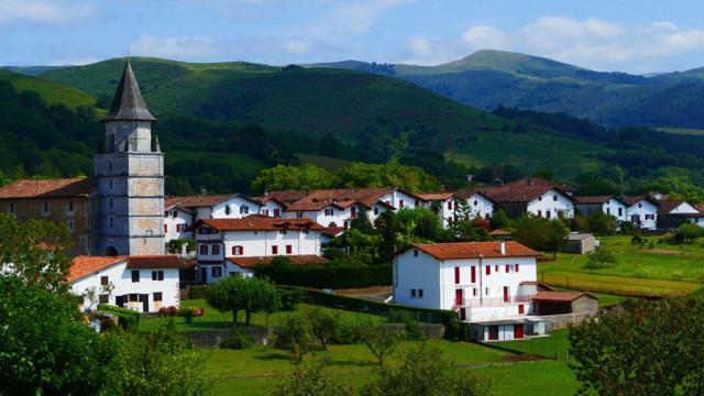 Así es Ainhoa, uno de los pueblos más bonitos de Euskadi