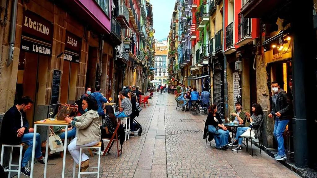 Calle Santa María - Imagen de Archivo / Bilbao Turismo