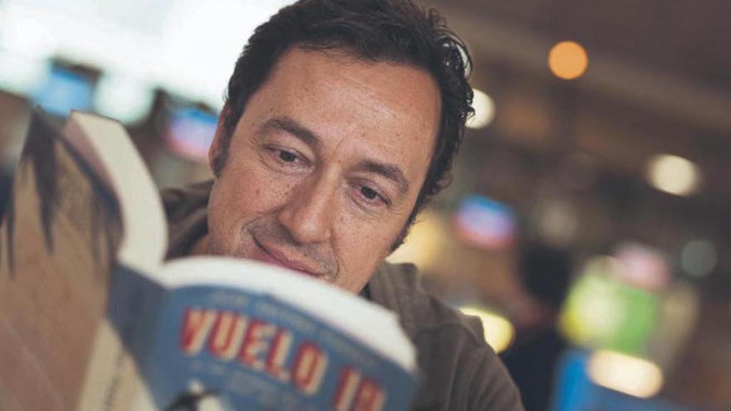 José Antonio Ponseti, periodista de la Cadena SER y autor del libro 'Cuando éramos pilotos'.