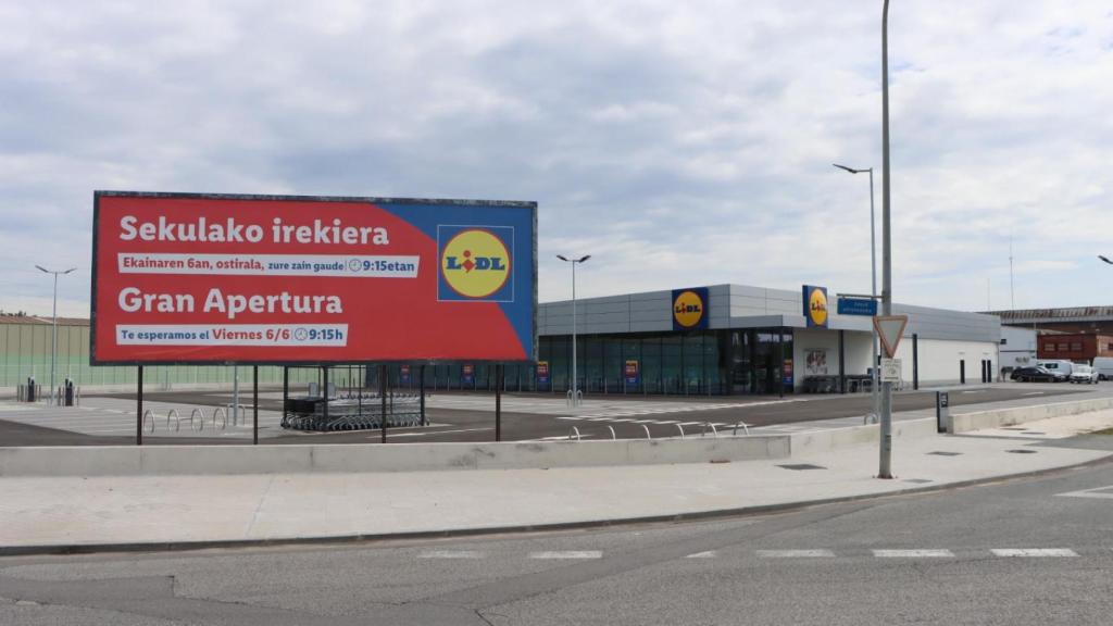 Abre un nuevo Lidl en Vitoria