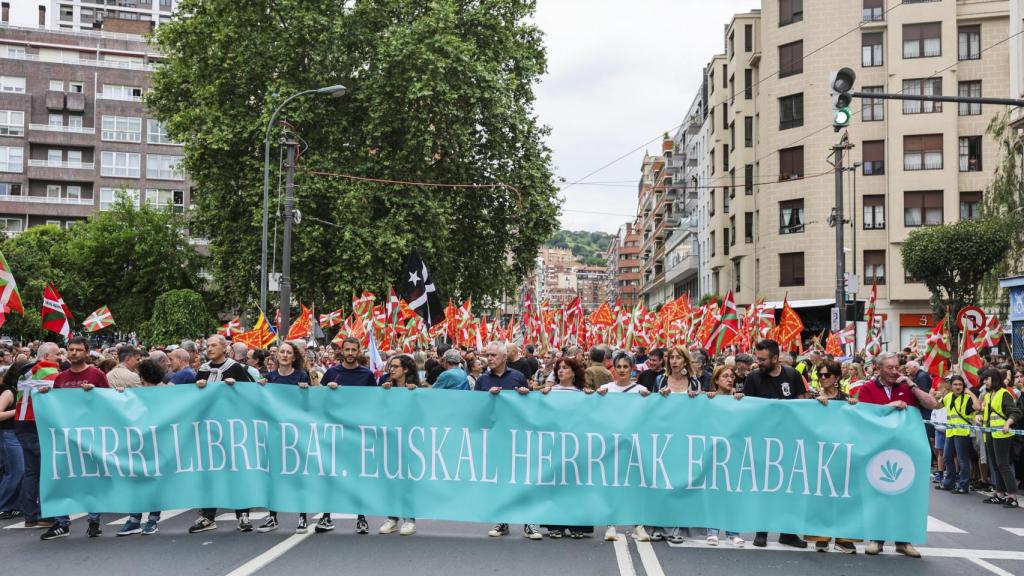 Manifestación convocada por la iniciativa ciudadana a favor del derecho a decidir 'Gure Esku' este sábado en Bilbao