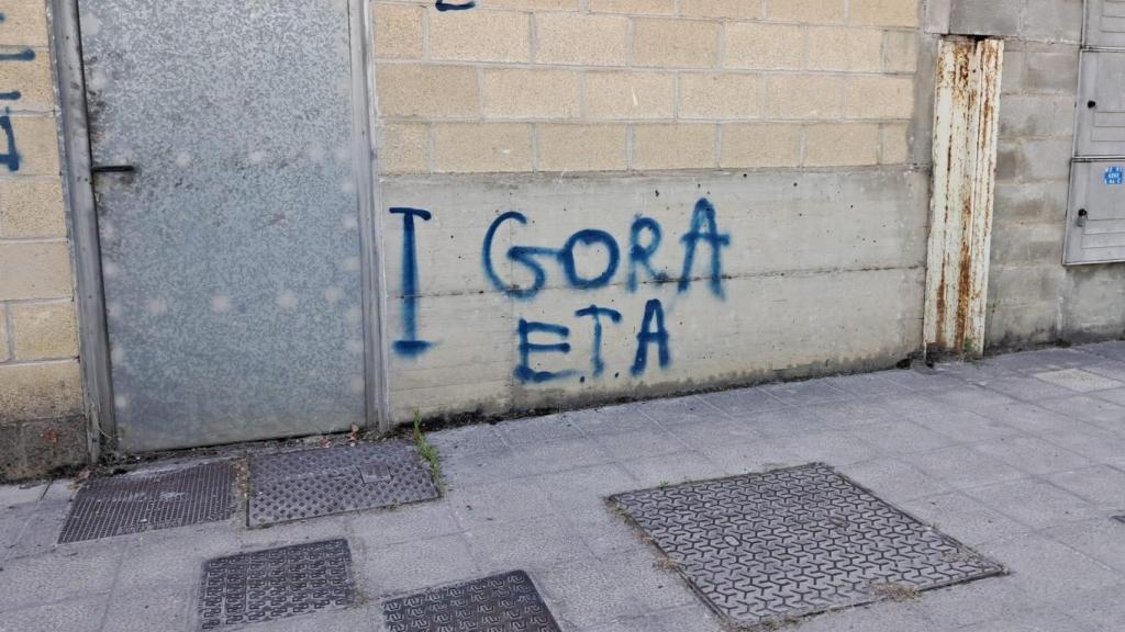 Covite pide al Ayuntamiento de Gernika que borre una pintada de Gora ETA