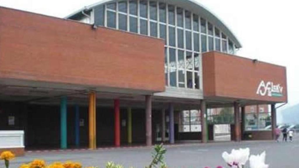 La ikastola Asti Leku de frente.