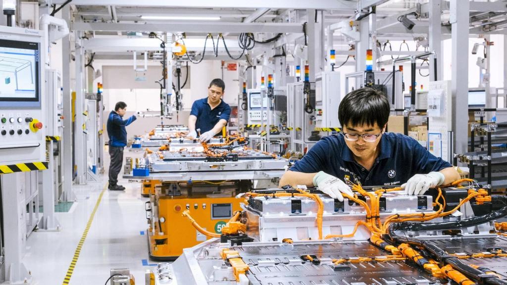 Trabajadores asiáticos