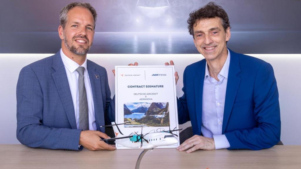 Nico Neumann, CEO of Deutsche Aircraft y Ricardo Chocarro, CEO of Aernnova
