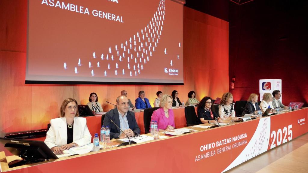 Asamblea de Eroski en mayo de 2025