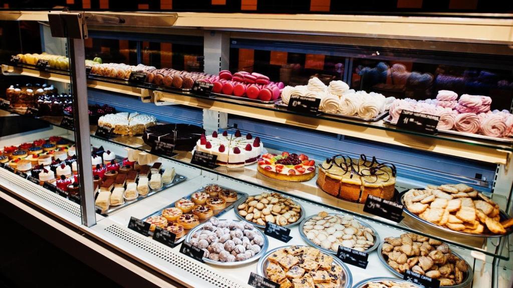 Pasteles de una pastelería.