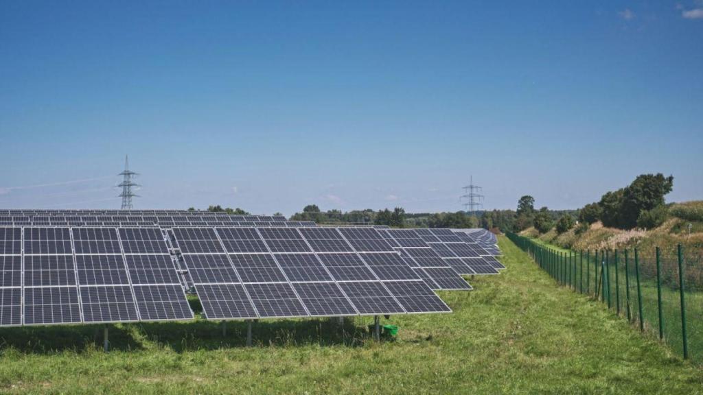 España precisará incorporar entre 3.900 y 5.700 nuevos profesionales en el medio plazo para lograr la transición energética