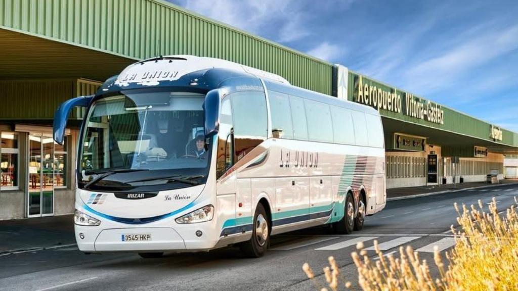 Autobús de La Unión en el Aeropuerto de Foronda Vitoria-Gasteiz
