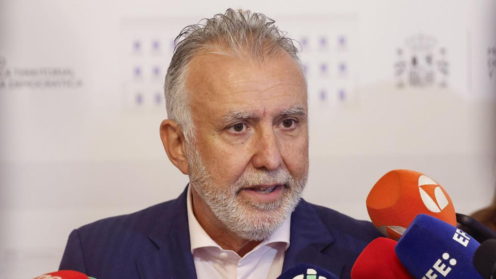 El ministro de Política Territorial y Memoria Democrática, Ángel Víctor Torres