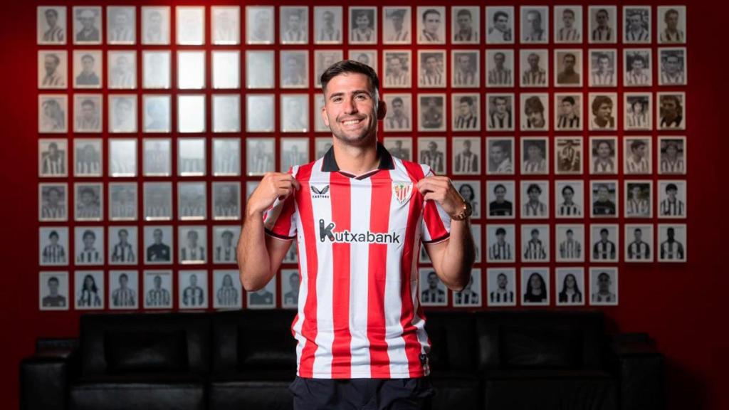 Jesús Areso en su presentación con el Athletic Club