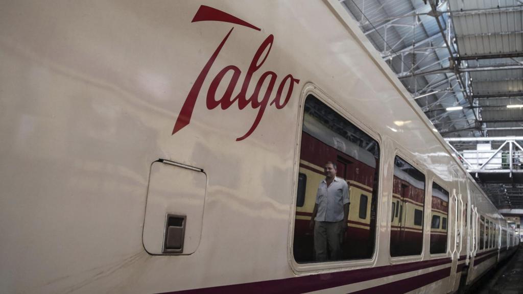 Uno de los trenes de Talgo