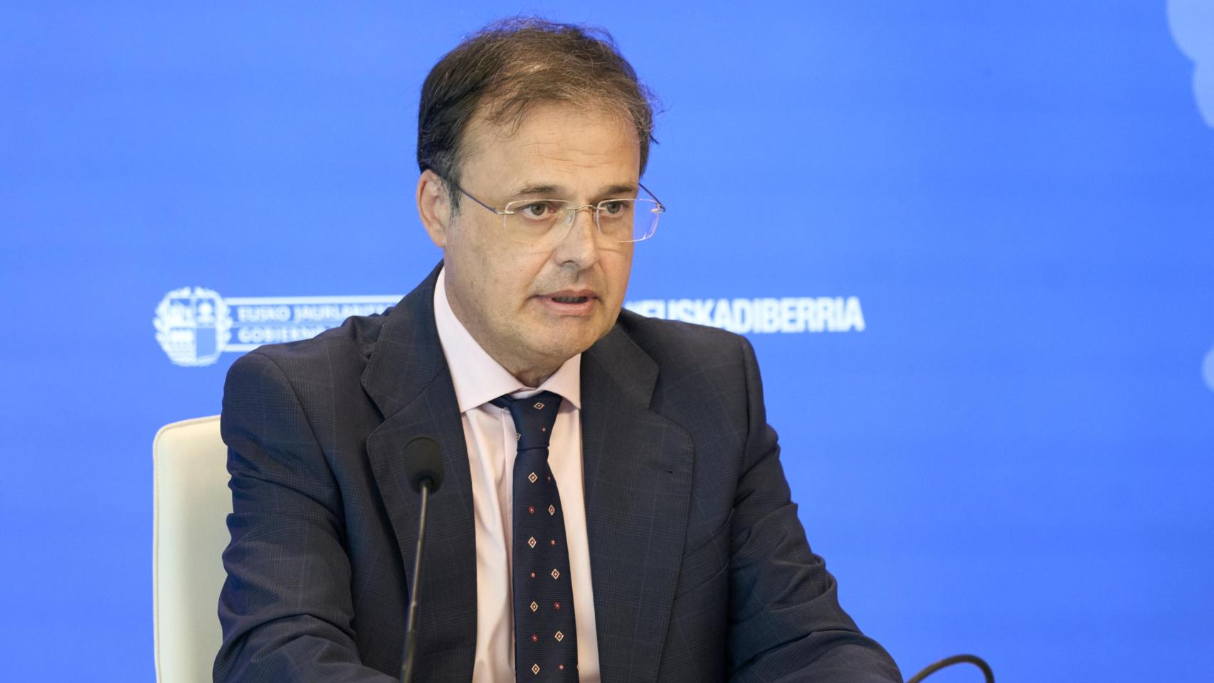 El consejero de Salud, Alberto Martínez