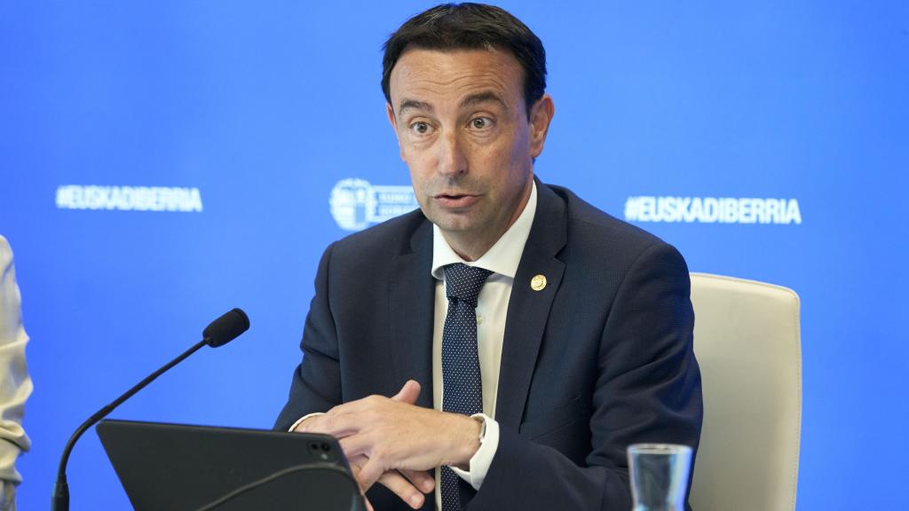 El consejero de Economía, Trabajo y Empleo, Mikel Torres