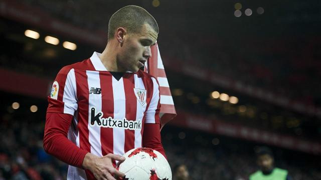Ager Aketxe, durante su etapa como futbolista del Athletic Club.