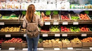 La presión de los precios fuerza a los súper vascos a mantener la inversión en descuentos