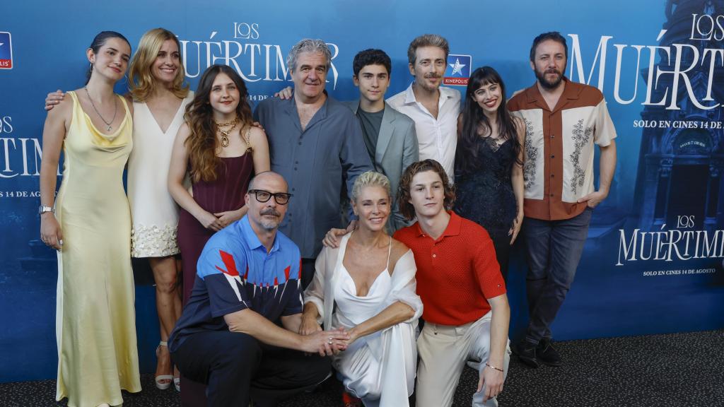 Elenco de Los Muértimer