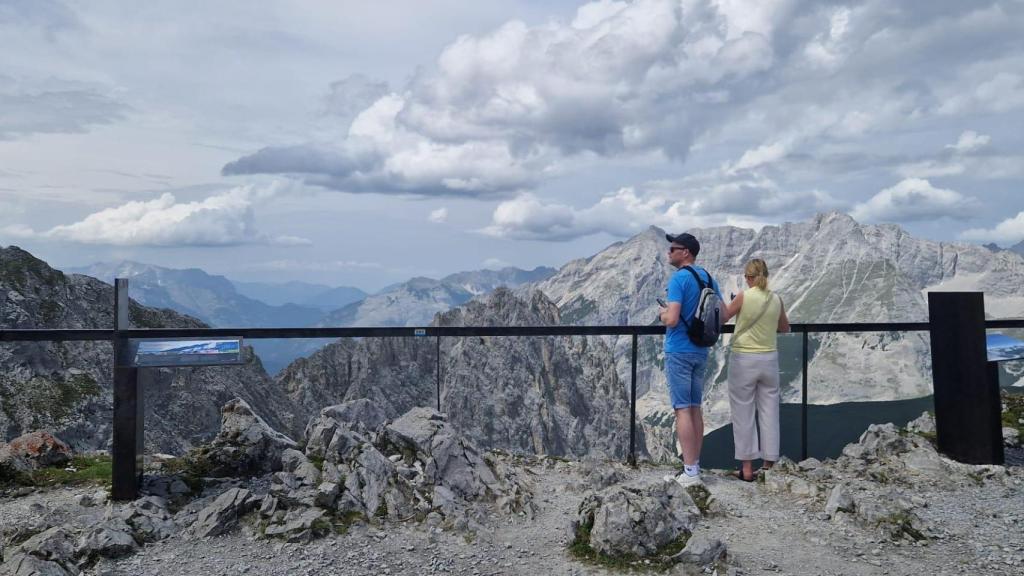 El Hafelekar es un sorprendente mirador y la razón por la que se acercan allí los amantes de la escalada
