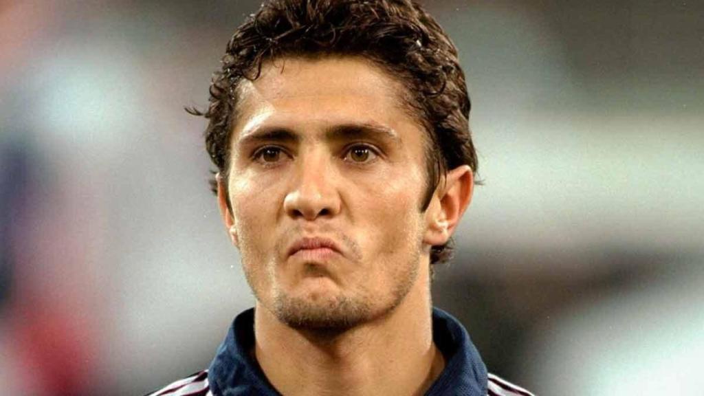 Bixente Lizarazu, durante la previa de un encuentro.