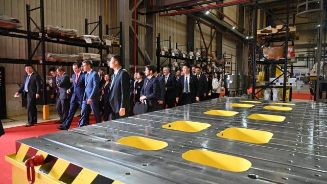 Visita de Pedro Sánchez a las instalaciones de Fagor Arrasate en China a finales del pasado año
