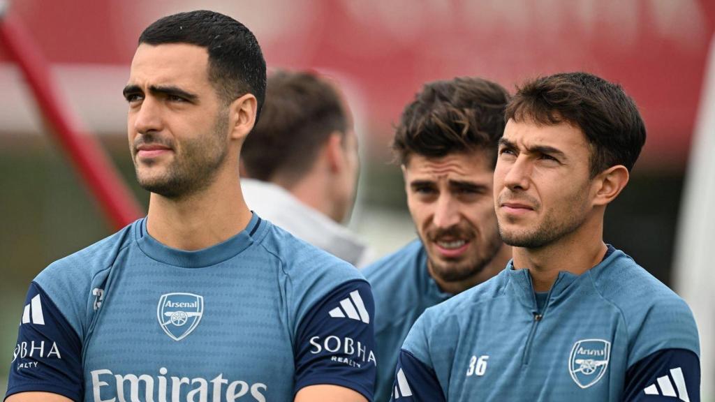 Mikel Merino (i) y Martín Zubimendi (d), actuales jugadores del Arsenal.