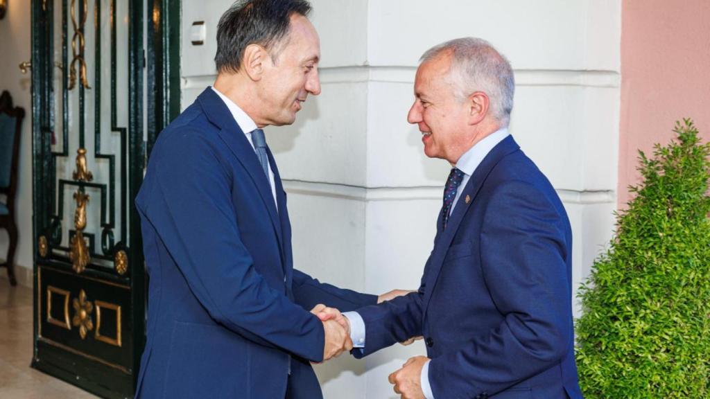 Urkullu se reúne con el embajador de Portugal en España.