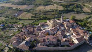 El mejor pueblo para tener casa en Euskadi frente a una reserva natural.