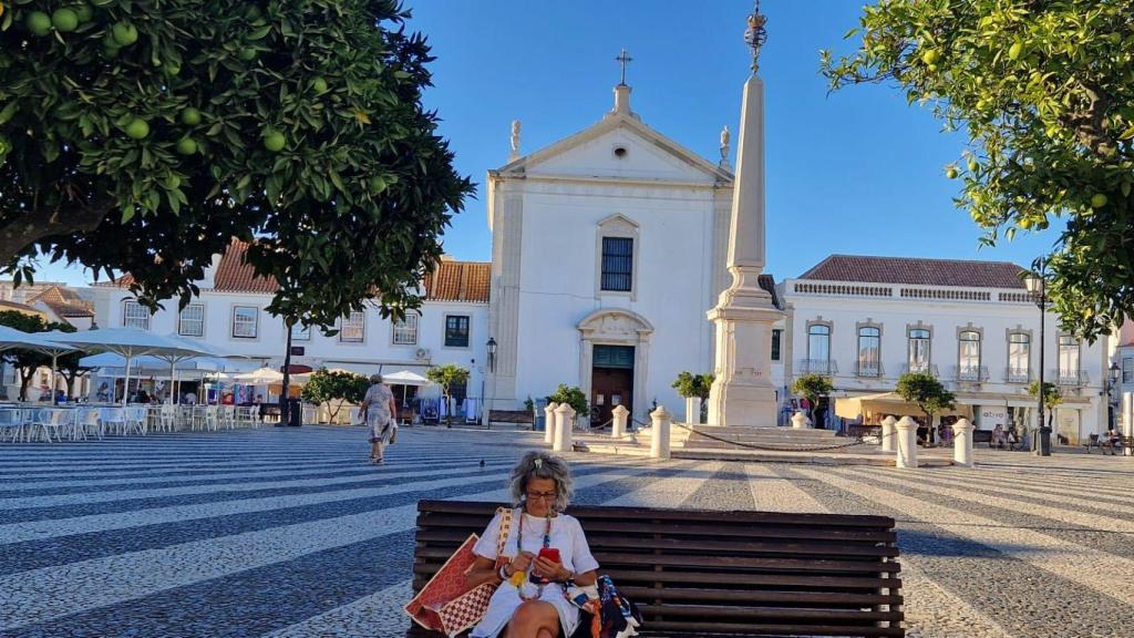 La historia de Vila Real arranca en 1775.  El trazado de las calles, en forma de cuadrícula, evidencian el diseño en base al gusto y criterios de la ilustración
