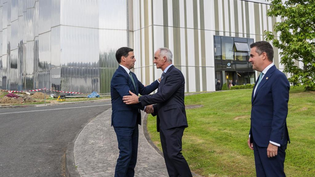 Pradales y Jauregi presentaron el Plan Industria Euskadi 2030 en las instalaciones de Arteche