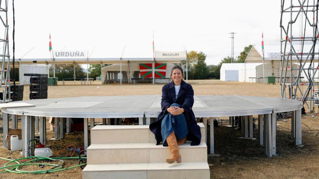 La secretaria del EBB, Maitane Ipiñazar, en la presentación del Alderdi Eguna 2025