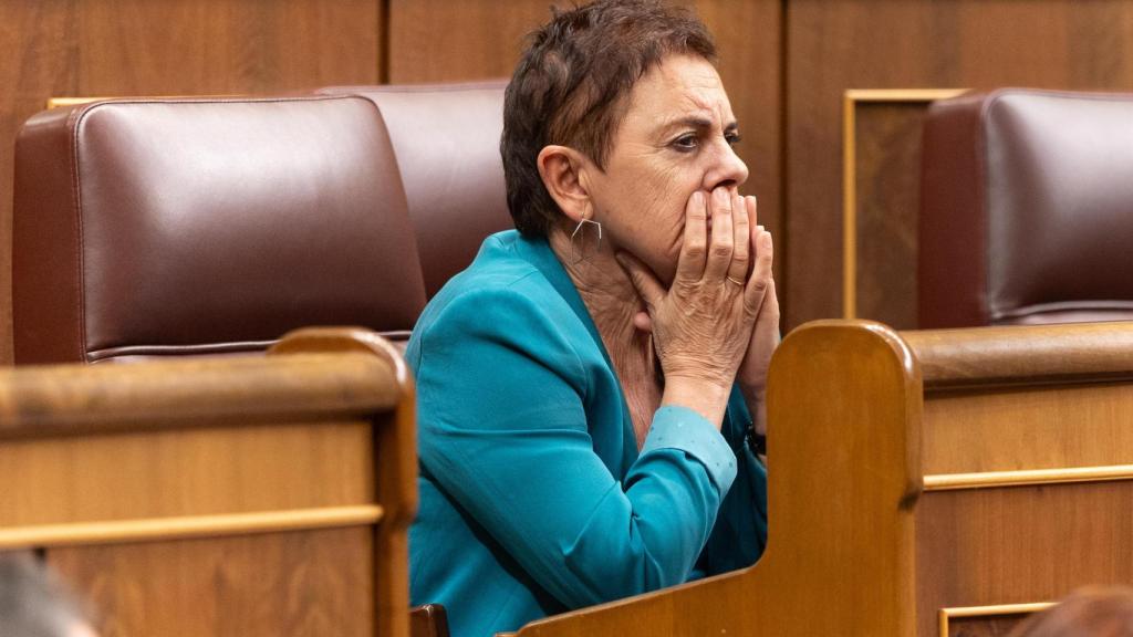 La portavoz de EH Bildu en el Congreso, Mertxe Aizupurua, durante una sesión plenaria en el Congreso de los Diputados, a 16 de septiembre de 2025