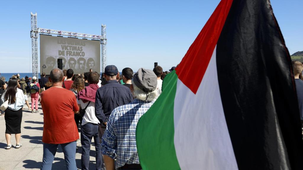 Acto celebrado este sábado en Zarautz en memoria de Txiki y Otaegi