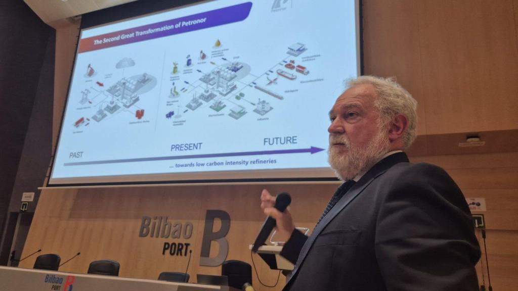 Presentación del plan de descarbonización de Petronor por José Ignacio Zudaire, adjunto al CEO
