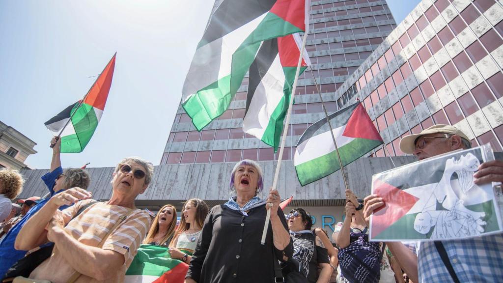 ELA hará paros por Palestina pero critica a LAB por sumarse al sindicalismo español