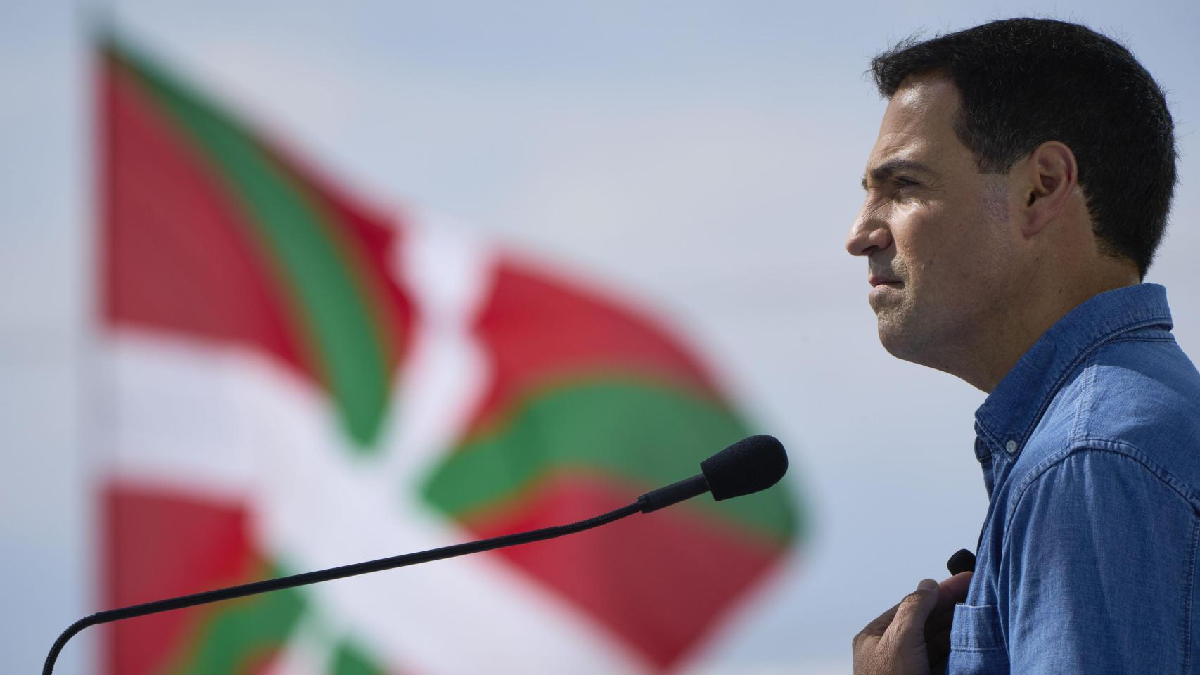 El lehendakari, Imanol Pradales, en la celebración del Alderdi Eguna