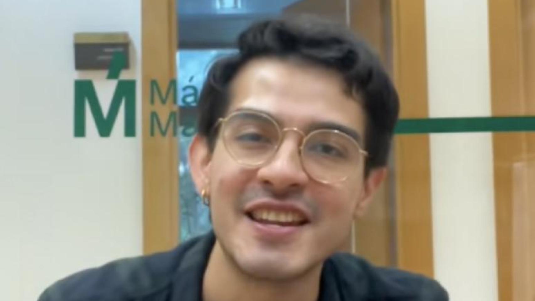 Un madrileño habla en euskera y no se corta al dirigirse a Ayuso.