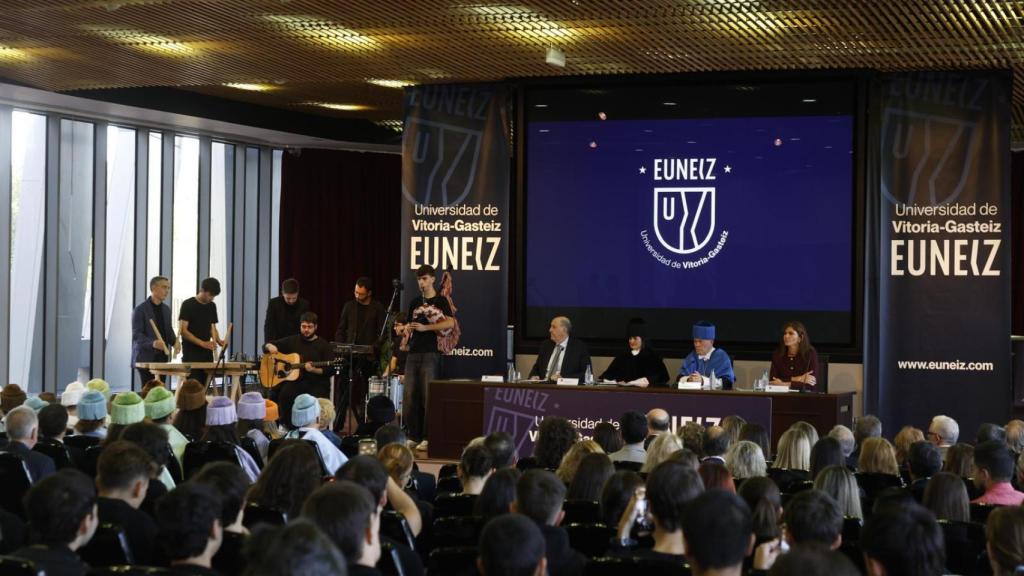 Acto de apertura del curso académico de Euneiz