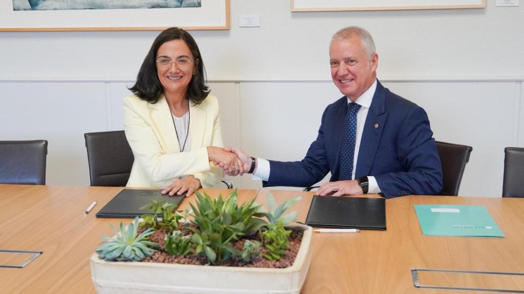 Urkullu impulsa los objetivos de su fundación mediante un acuerdo con rectores universitarios