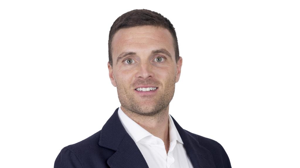 El exfutbolista del Athletic Javier Eraso ficha por el banco A&G