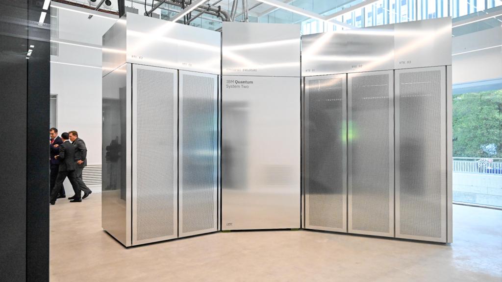 El primer IBM Quantum System Two de Europa está en Donostia.