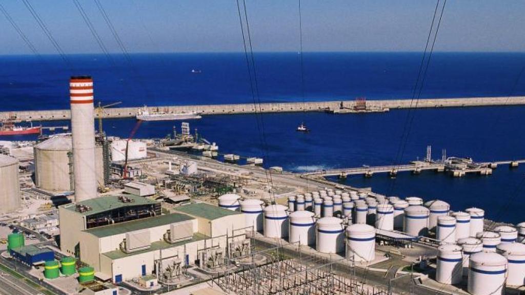 La central del Puerto de Bilbao estudiará sustituir el gas por hidrógeno