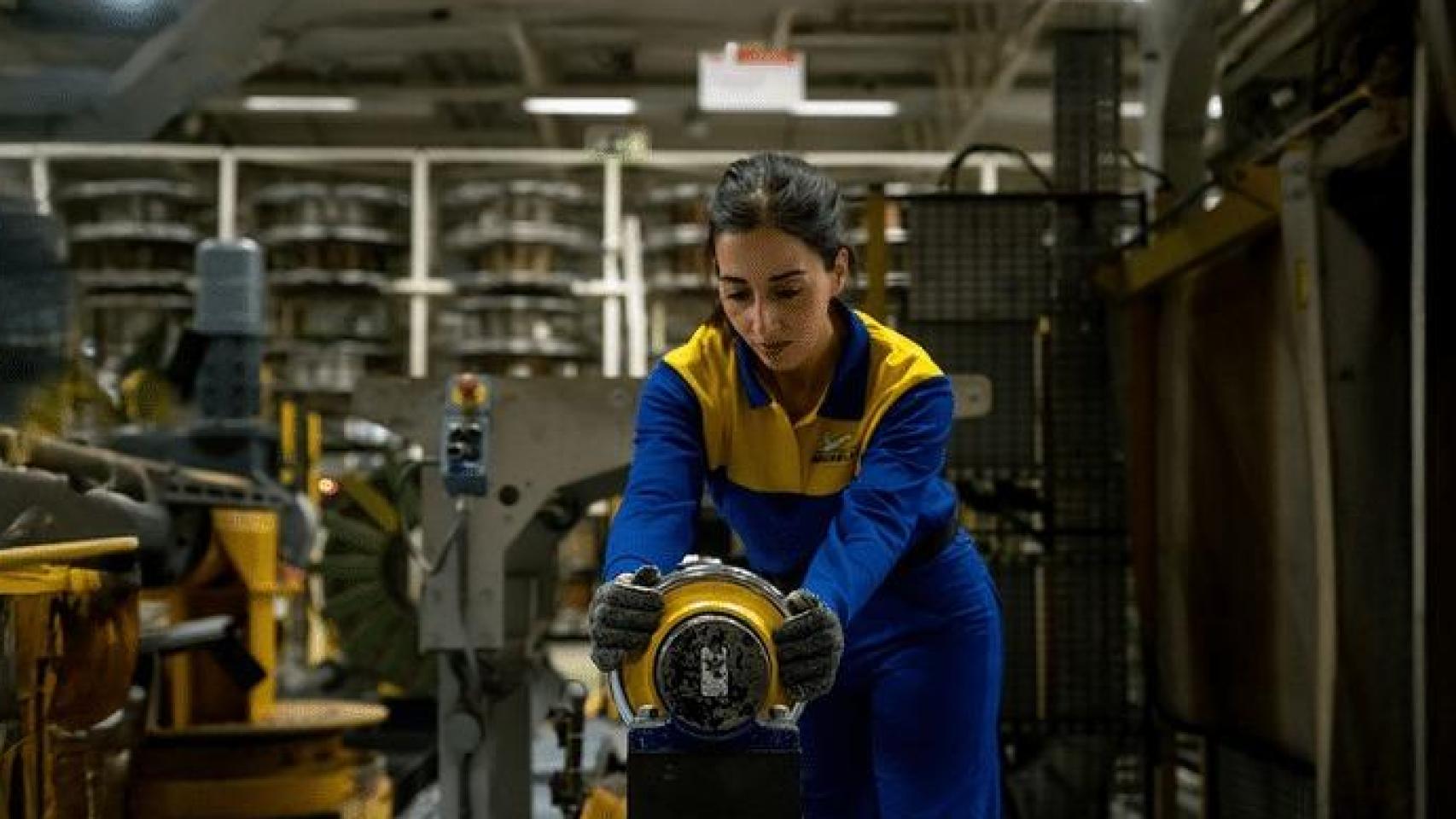 Trabajadora de Michelin