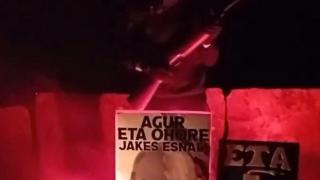 Así fue el homenaje al etarra Jakes Esnal, condenado por el atentado de la Casa Cuartel de Zaragoza