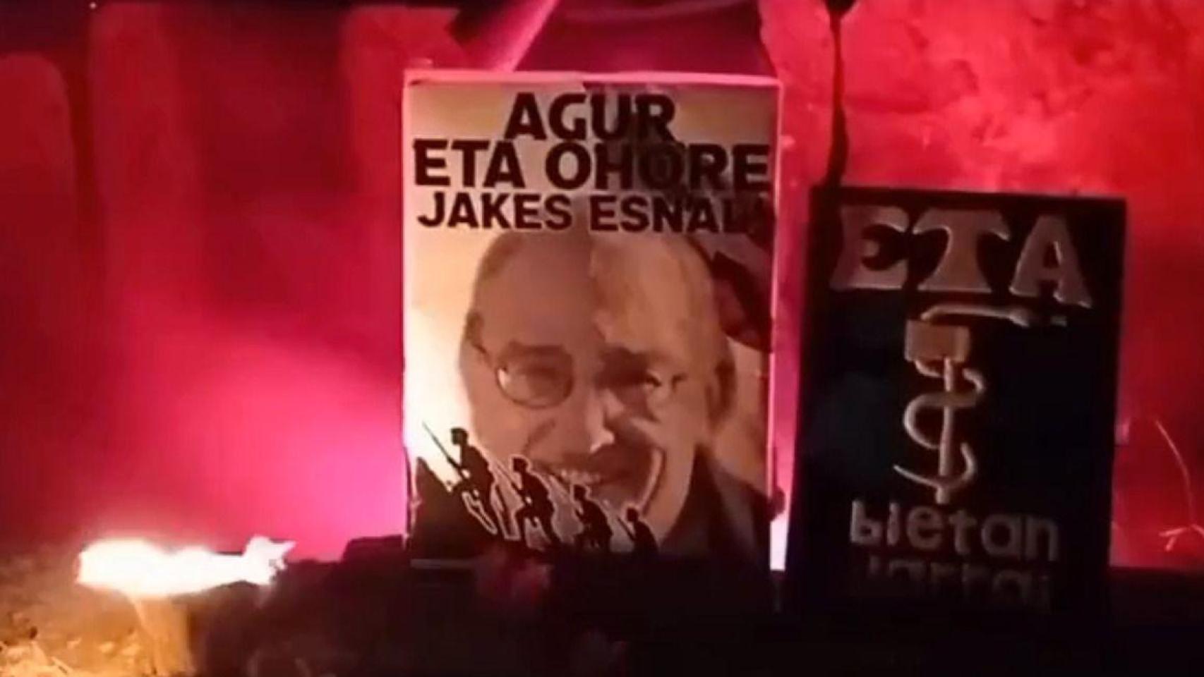 Así fue el homenaje al etarra Jakes Esnal, condenado por el atentado de la Casa Cuartel de Zaragoza